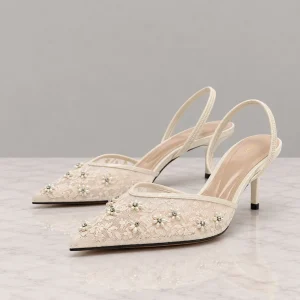 کفش گل زارا